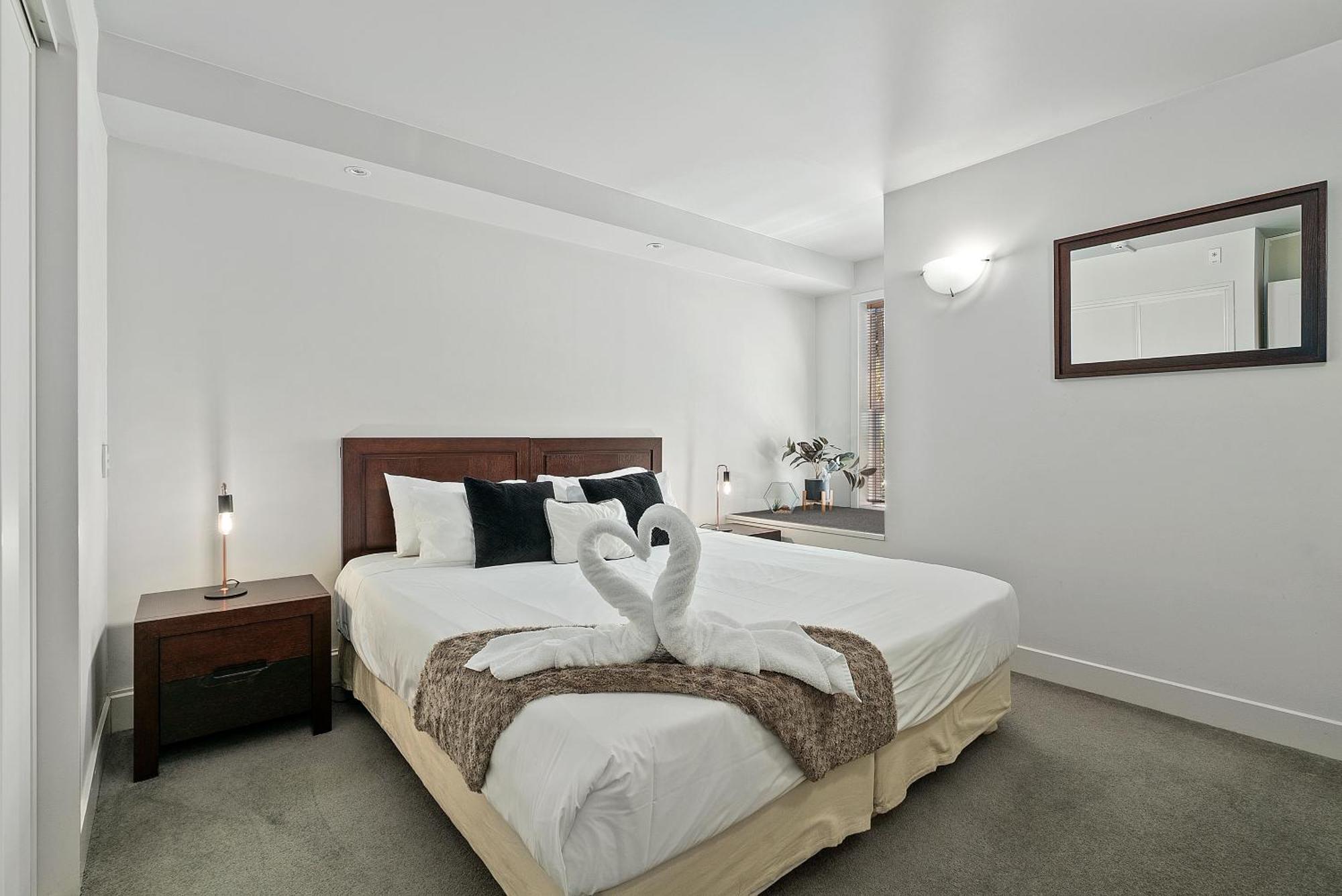 Lakeside Living - Modern 2-Bedroom Apartment Queenstown Zewnętrze zdjęcie