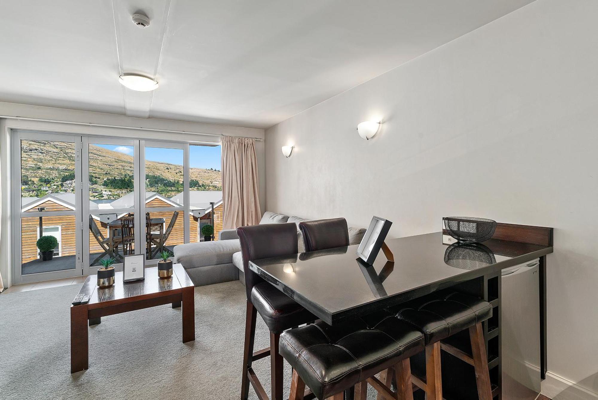 Lakeside Living - Modern 2-Bedroom Apartment Queenstown Zewnętrze zdjęcie
