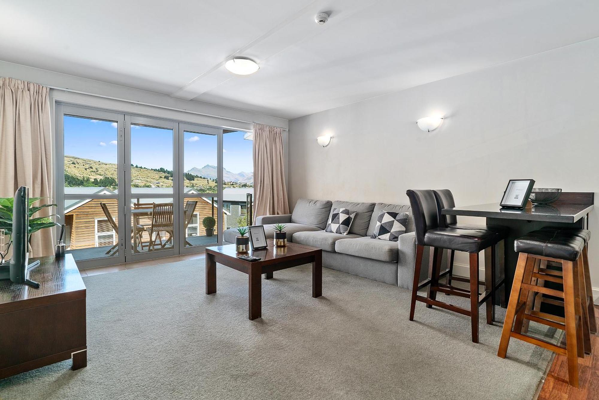Lakeside Living - Modern 2-Bedroom Apartment Queenstown Zewnętrze zdjęcie